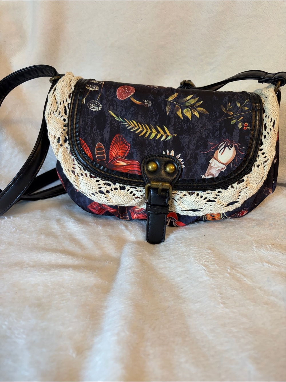 Women’s Floral Crossbody Bag with Lace Trim